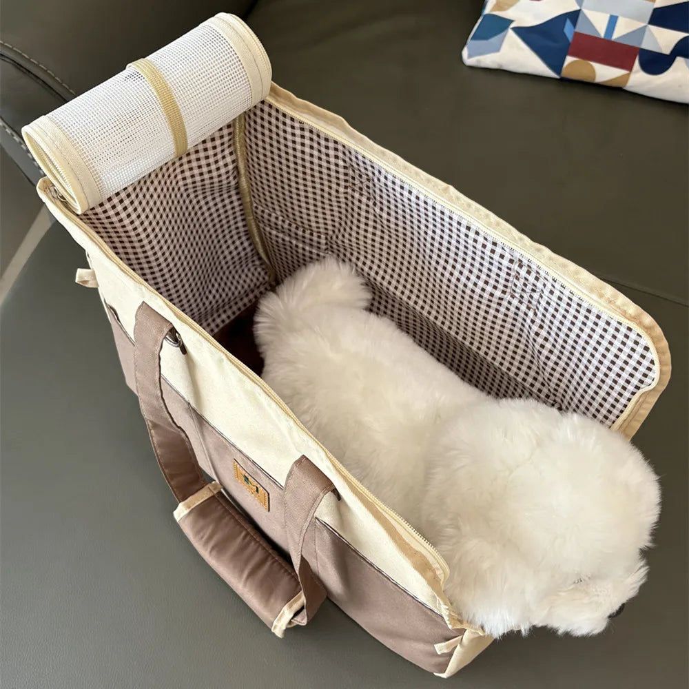 Dog Car Booster Seat & Pet Carrier Bag for Small Dogs and Cats, with Pad and Safety Straps Dog Car Booster Seat & Pet Carrier Bag for Small Dogs and Cats, with Pad and Safety Straps