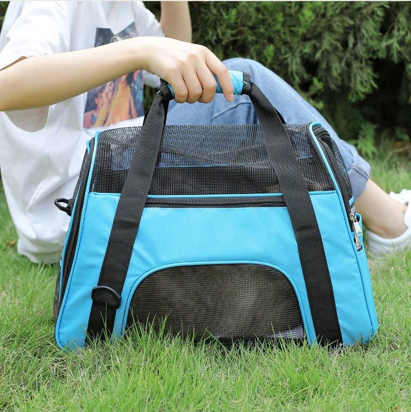 Portable Foldable Pet Carrier Bag, Travel Handbag for Small Dogs, Cats & Puppies Portable Foldable Pet Carrier Bag, Travel Handbag for Small Dogs, Cats & Puppies