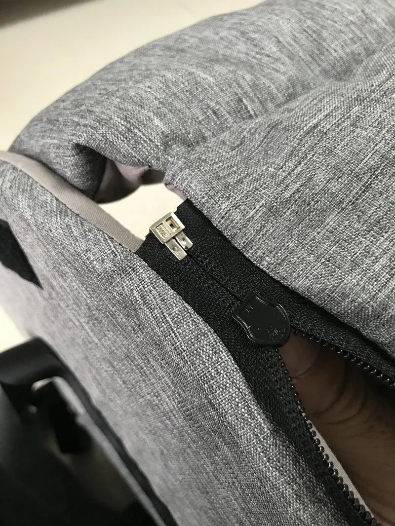 Portable Dog Car Seat Bed, Central Car Carrier for Small Dogs & Cats, Safety Travel Bag Portable Dog Car Seat Bed, Central Car Carrier for Small Dogs & Cats, Safety Travel Bag