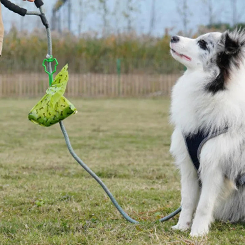 Dog Poop Bag Holder Clip – Hands-Free Pet Waste Bag Dispenser for Leash or Outdoor Walks Dog Poop Bag Holder Clip – Hands-Free Pet Waste Bag Dispenser for Leash or Outdoor Walks