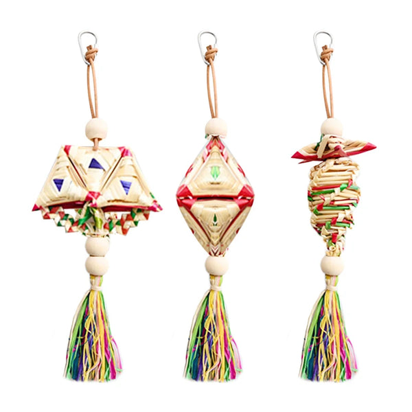 1pc Natural Straw Parrot Chew Toy