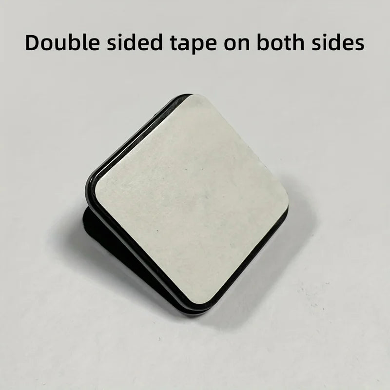 3pcs Wall-Mounted Dog Pee Pad Clip Holders, Stickable Pet Cleaning Accessory