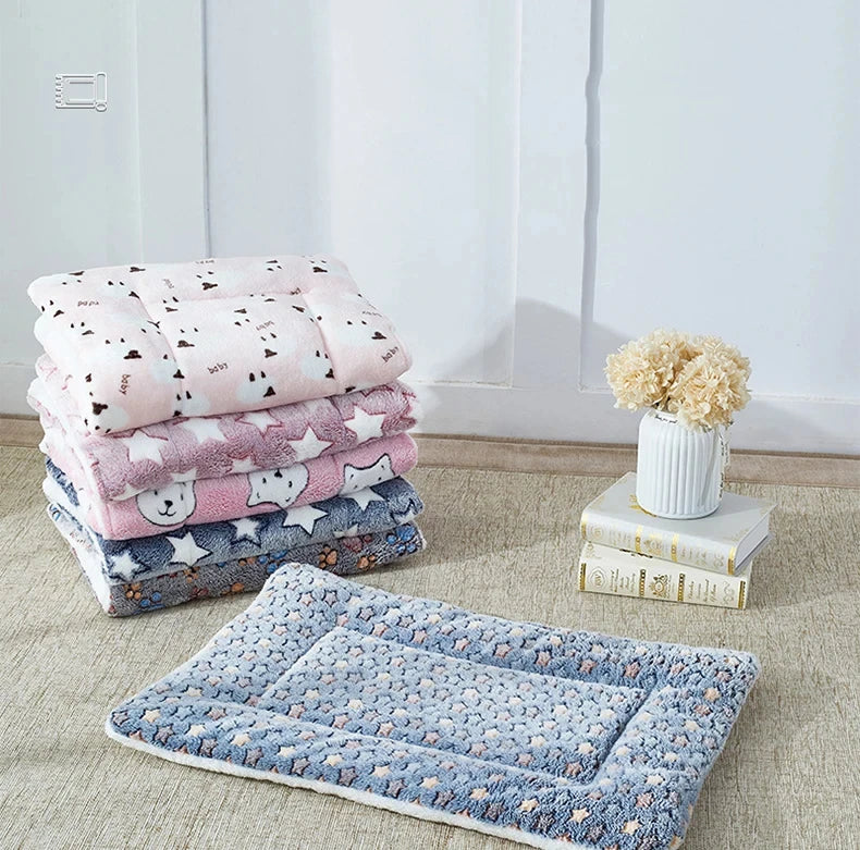 Soft Flannel Pet Sleeping Mat