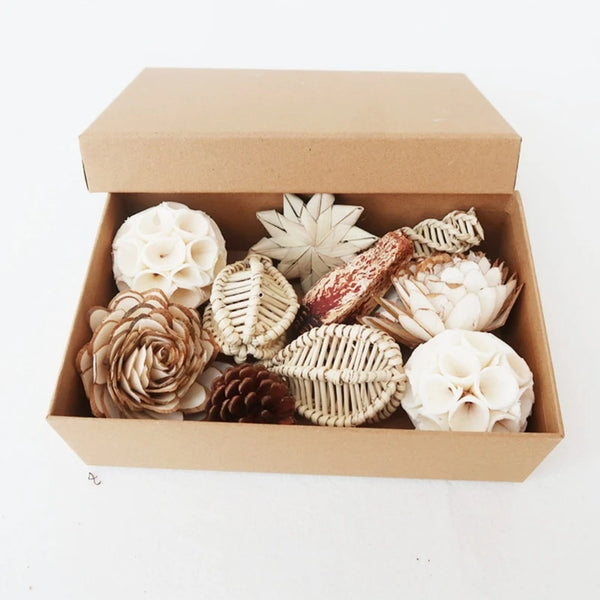 Natural Bird Foraging & Chewing Toy