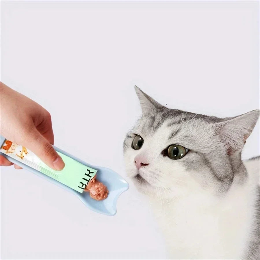 Cat Treat Squeeze Spoon Feeder for Lickable Snacks & Wet Treats
